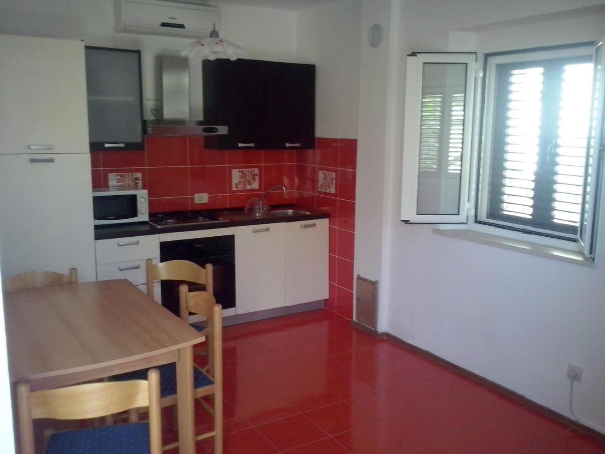 Apartments By The Sea Sumartin, Brac - 11658 Exterior foto